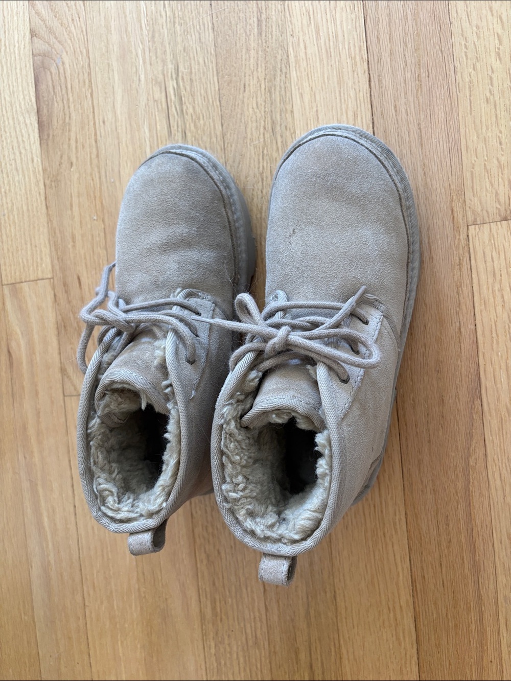 UGG Kids' Neumel II Sheepskin Chukka Boots
